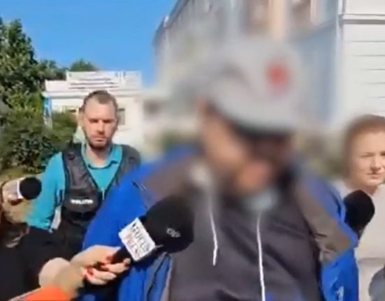 Creatorul site ului cu poze intime aparat de mama