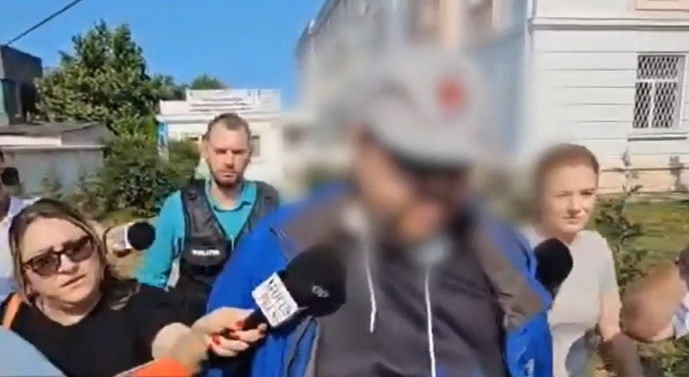 Creatorul site ului cu poze intime aparat de mama