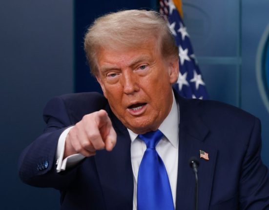 Donald Trump ar putea bombarda din nou Iranul Nu ii poti lasa cu arma nucleara