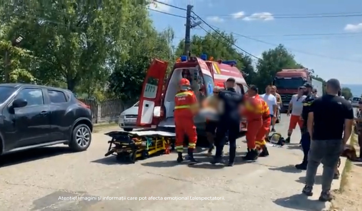 Elev din Maramures lovita de masina dupa microbuz
