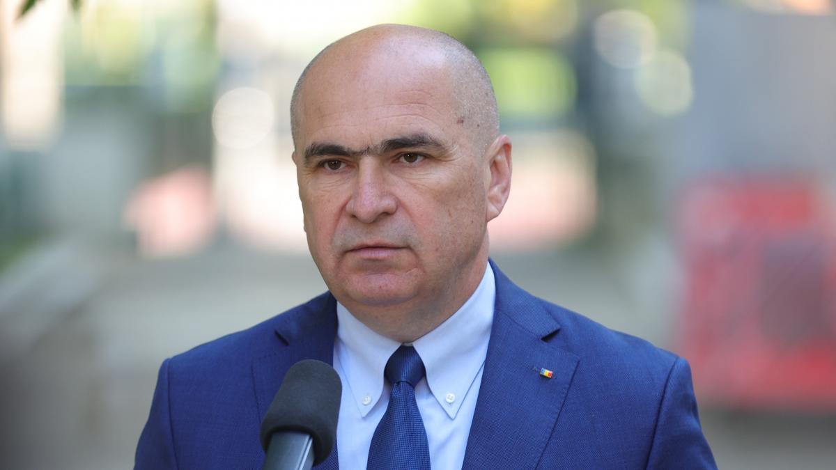 Ilie Bolojan anunta desfiintarea burselor scolare