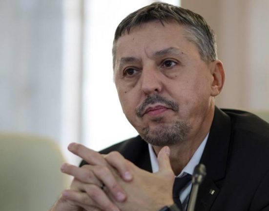 Ministerul Educatiei investeste 128 milioane lei in consilierea scolara