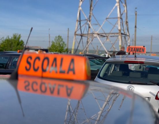 Modificari la examenul auto Revine poligonul cursantii invaata condus defensiv