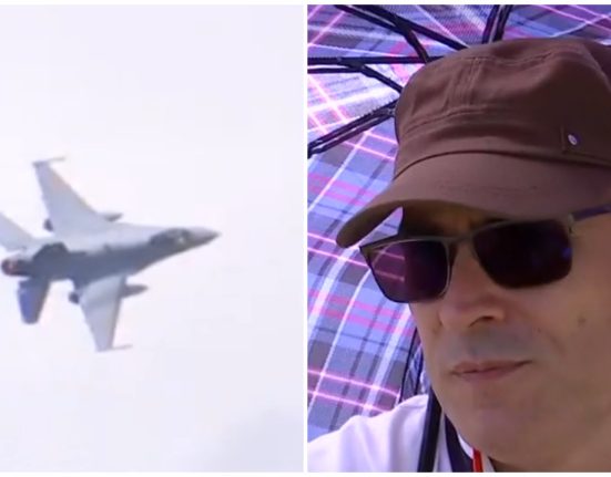 Momentul culminant al show ului aviatic F 16