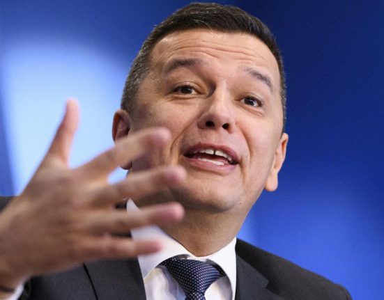 PSD solicita o sedinta de urgenta pentru masurile de austeritate