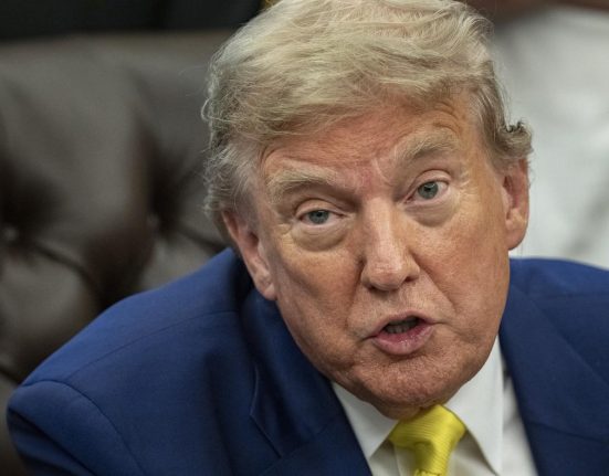 Pakistan il propune pe Trump pentru Premiul Nobel pentru Pace
