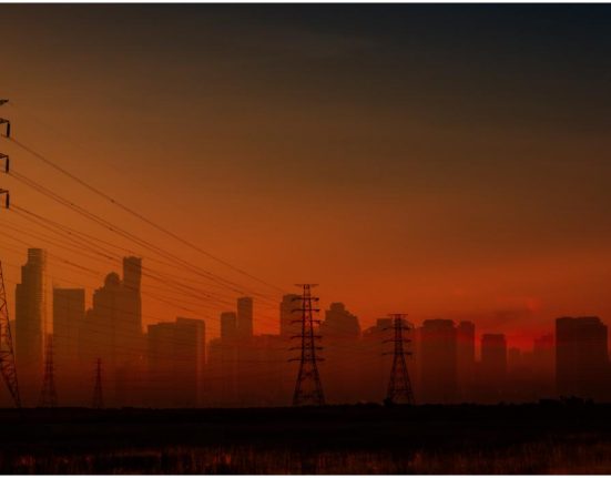 Pretul electricitatii in Europa a crescut din cauza coroziunii