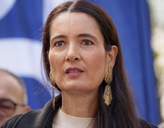 Primaria Sectorului 1 o acuza pe Clotilde Armand