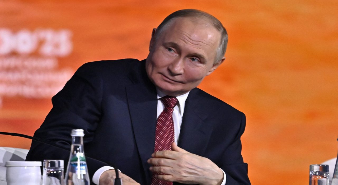 Putin afirma ca intreaga Ucraina este a Rusiei