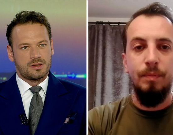 Romanul decorat de Zelenski despre atacul Podului Kerci