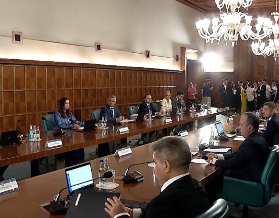 Scandal urias intre liderii PSD si USR pe fiscalitate