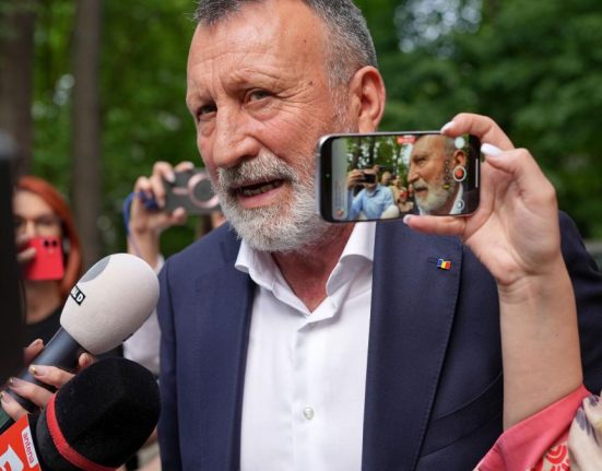 Surse Paul Stanescu in carti pentru sefia Curtii de Conturi