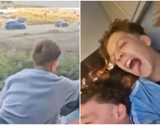 Adolescent filmatsarind din tren in mers