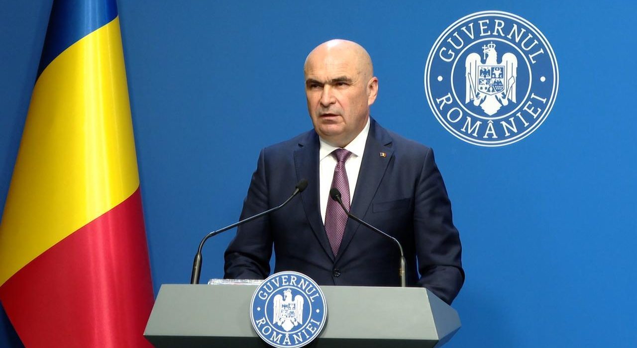 Bolojan Pensiile si salariile din sectorul public plafonate in 2026