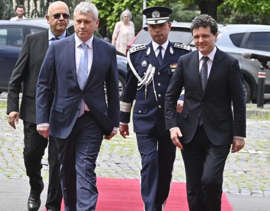 Catalin Predoiu solicta ca MAI sa participe la planul european SAFE