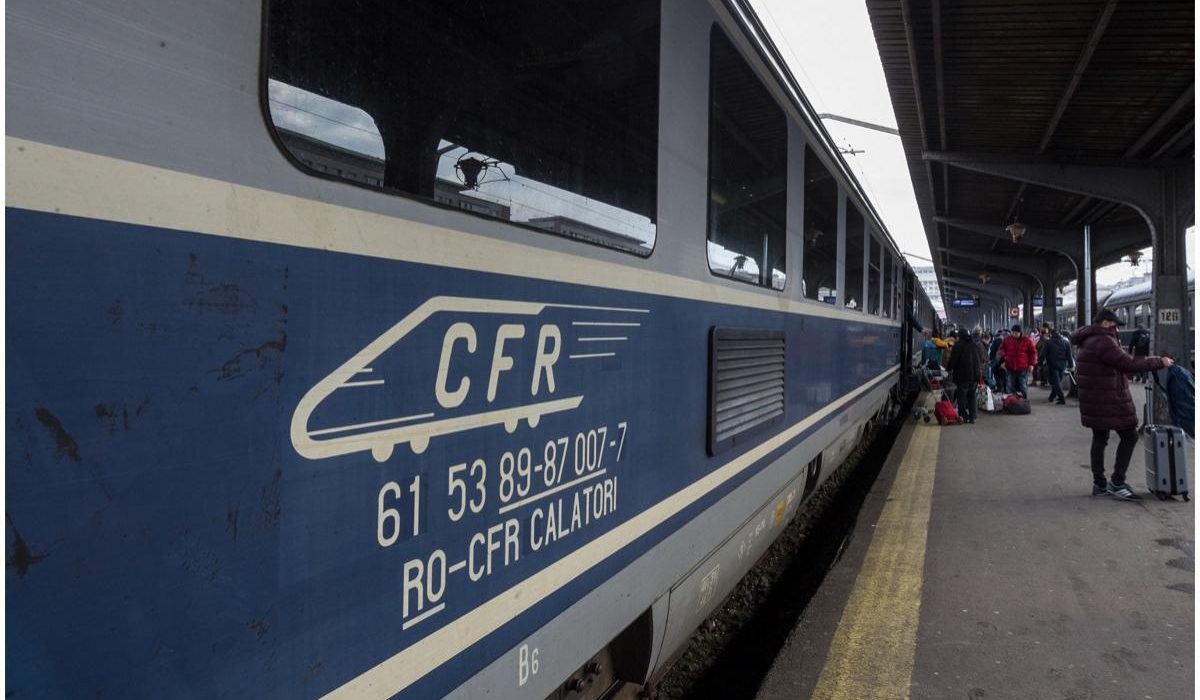 Ce salariu lunar incaseaza directorul CFR Calatori