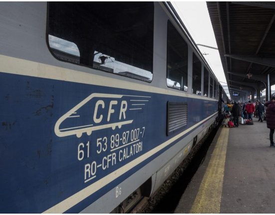 Ce salariu lunar incaseaza directorul CFR Calatori