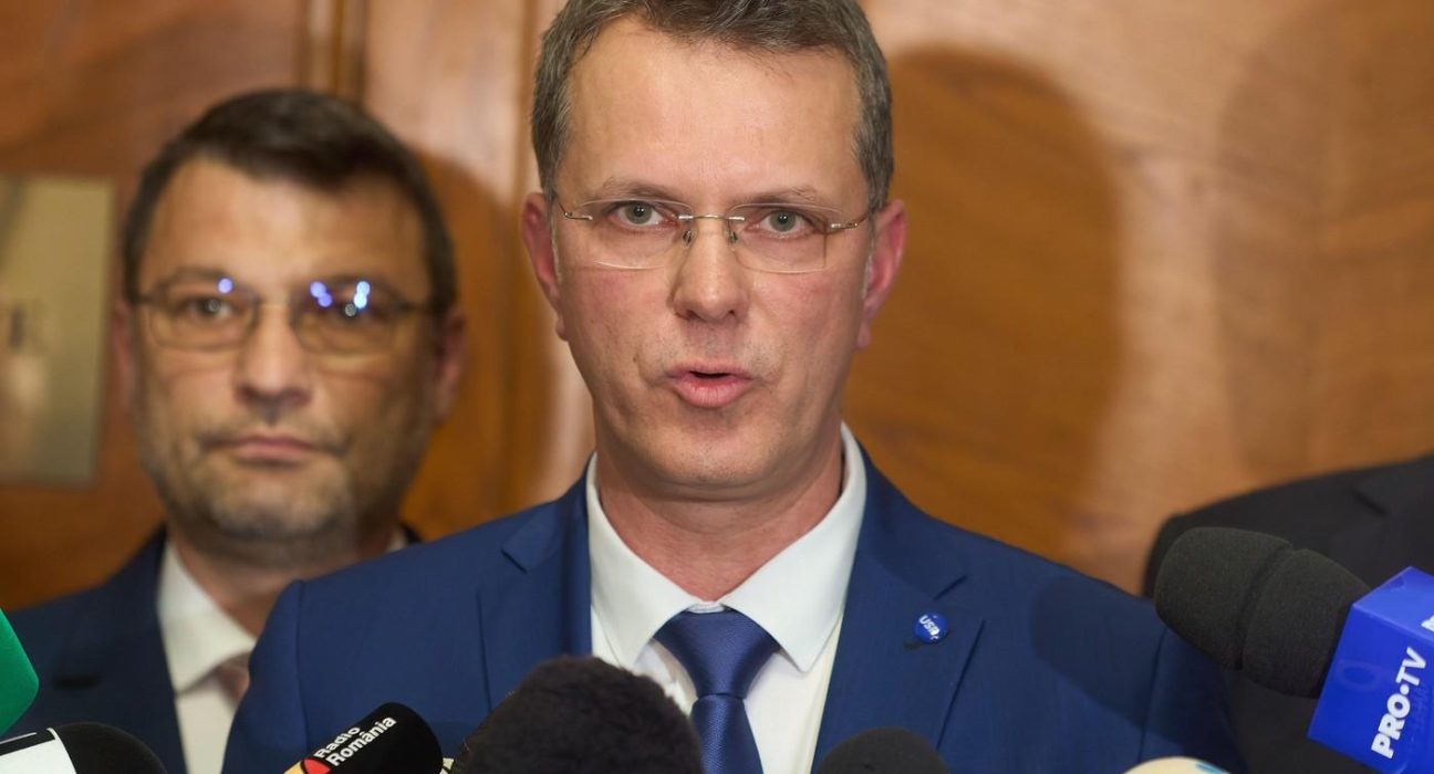 Ce spune ministrul Apararii despre serviciul militar obligatoriu