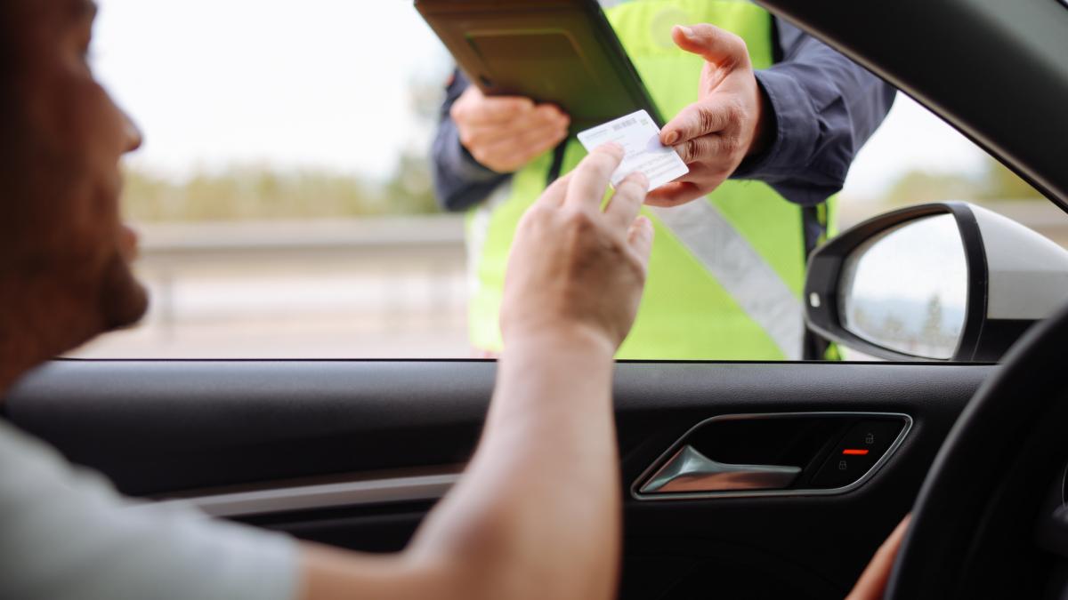 Cei fara amenzi platite in 90 de zile raman fara permis