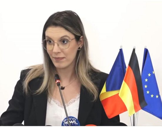 Dezmataz la Romsilva premii de 25 milioane pierderi de 70 milioane