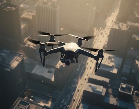 Guvernul vrea drone pentru a depista construciile ilegale