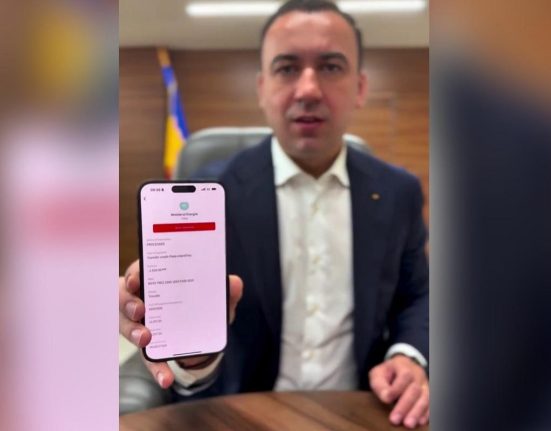 Ministrul Energiei Bogdan Ivan a donat 20 din salariu