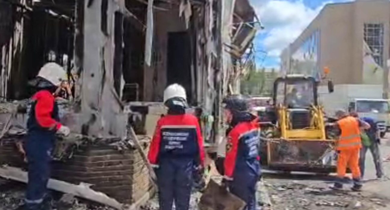 Mortii scosi in grupuri atac ucrainean in Donek