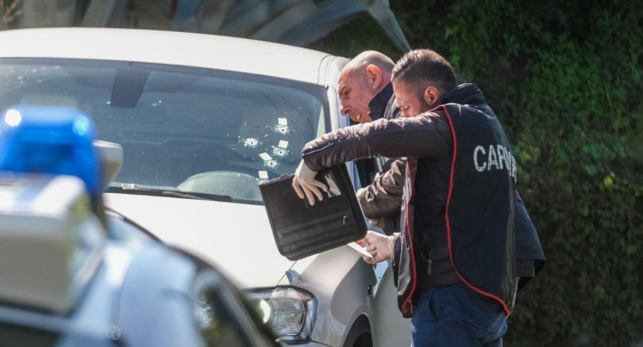 Roman gasit mort intr o cladire abandonata in Italia