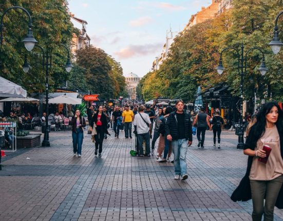 Studiu alarmant 64 dintre europeni dezamgii de democraie
