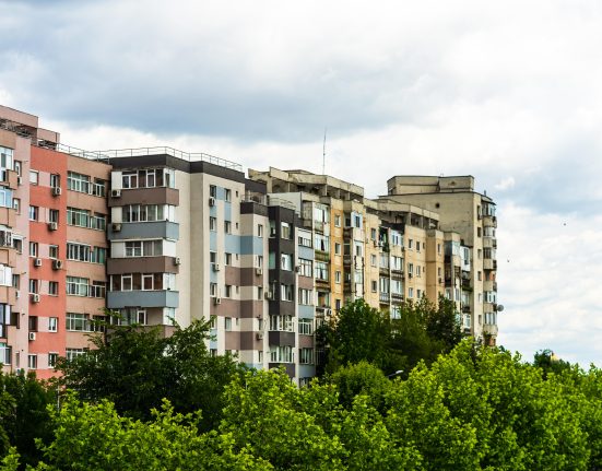 Sute de blocuri din Bucuresti fara apa calda Durata lucrarilor