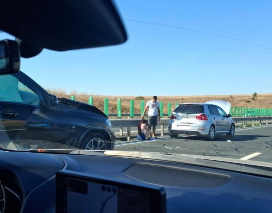 Accident pe A2 trafic ingreunat spre Bucuresti timp de o ora