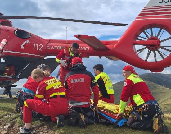 Accident socant in Arges 4 tineri au murit cazand 300 metri