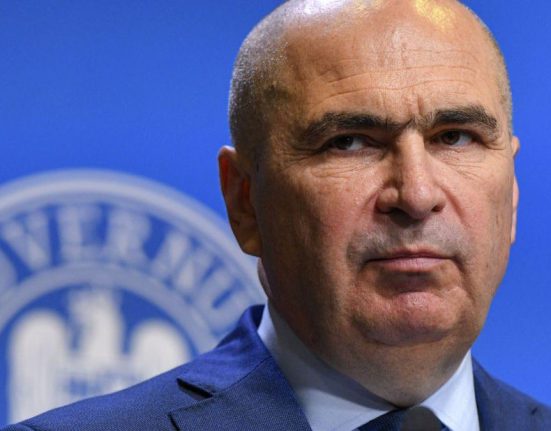 Bolojan Romania se imprumuta anual cu 30 miliarde euro