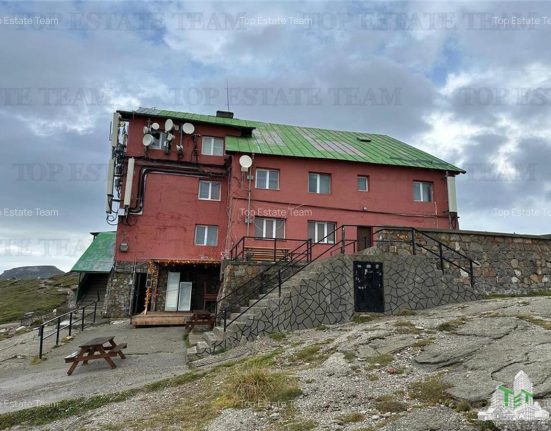 Cabana Babele din Bucegi de vanzare pentru hotel de lux
