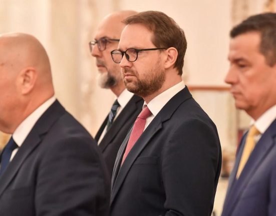 Coalitita a decide eliminarea CASS pentru doua categorii sociale