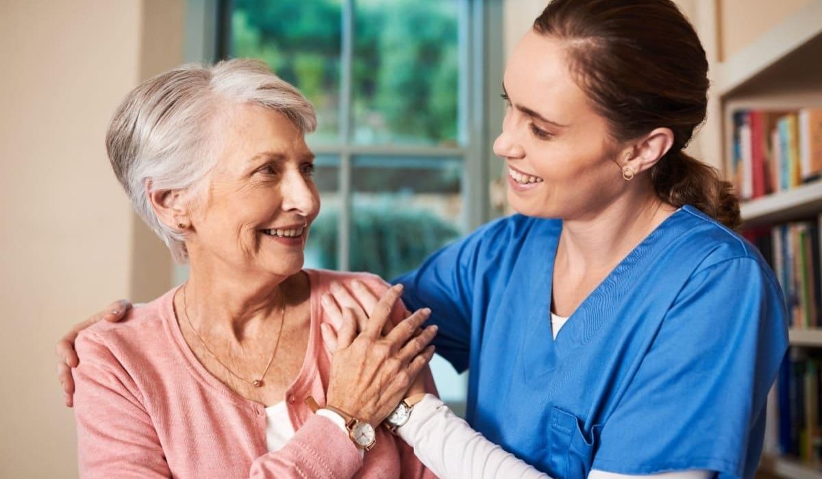 De la fizioterapie la consiliere psihologica la Affinity Life Care