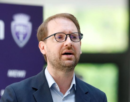 Dominic Fritz face apel la PSD sa ramana la guvernare