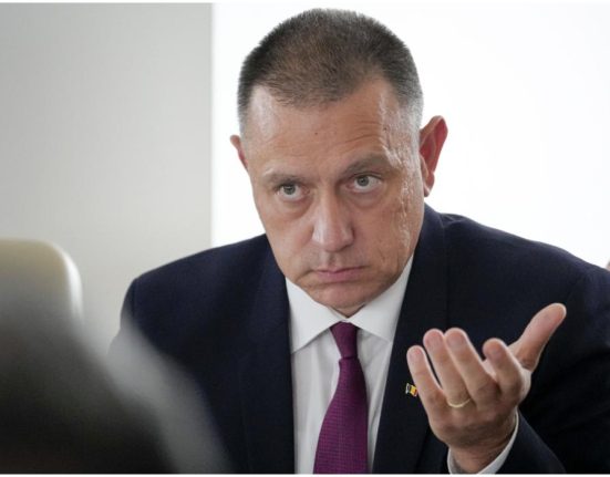 Fifor apara pensiile speciale ale Armatei Reformati ce vreti dar lasati i pe militari in pace