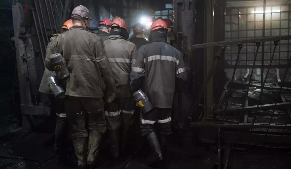 Nu mai sunt bani pentru salariile minerilor din Valea Jiului