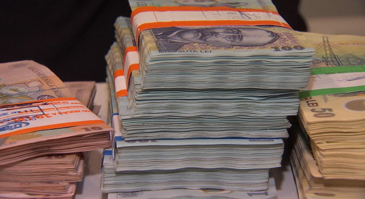 Romanii din diaspora pot plati din nou taxe consulare