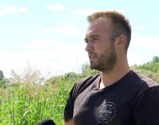 Satul din Moldova cu pepeni de 10 kg si castiguri fermiere