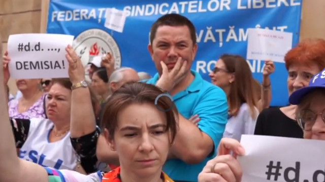 Sindicalistii din Educatie ameninta cu boicotul anului scolar