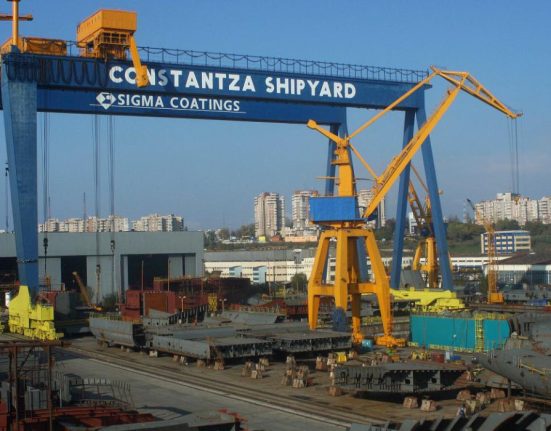 Trei masini de 165000 de euro gasite in Portul Constanta