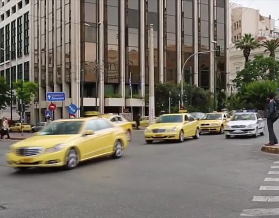 Amenzi de 8000 de euro si permis suspendat pentru vitezomani