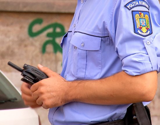 Caz socant in Borsa Sotia si fiul amenintati cu grenada
