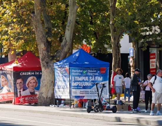 Cum votezi la alegerile parlamentare din Moldova