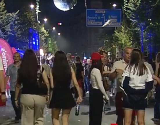 Festivalul de Street Food pe Bulevardul Kiseleff