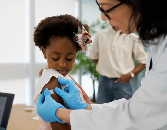 Florida ar putea fi primul stat care renunta la vaccinuri