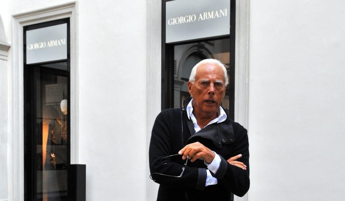 Giorgio Armani va fi inmormantat luni ceremonie privata