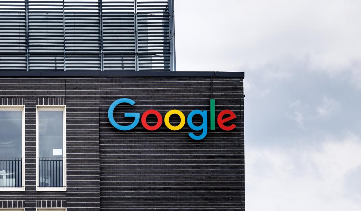 Google amendat cu aproape 3 miliarde euro de CE
